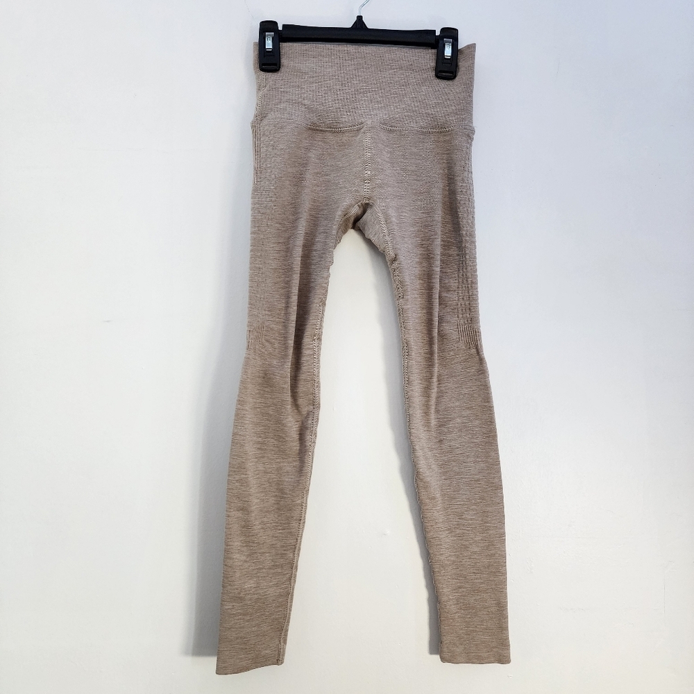 Alphalete Size Small Sandstone Brown Leggings